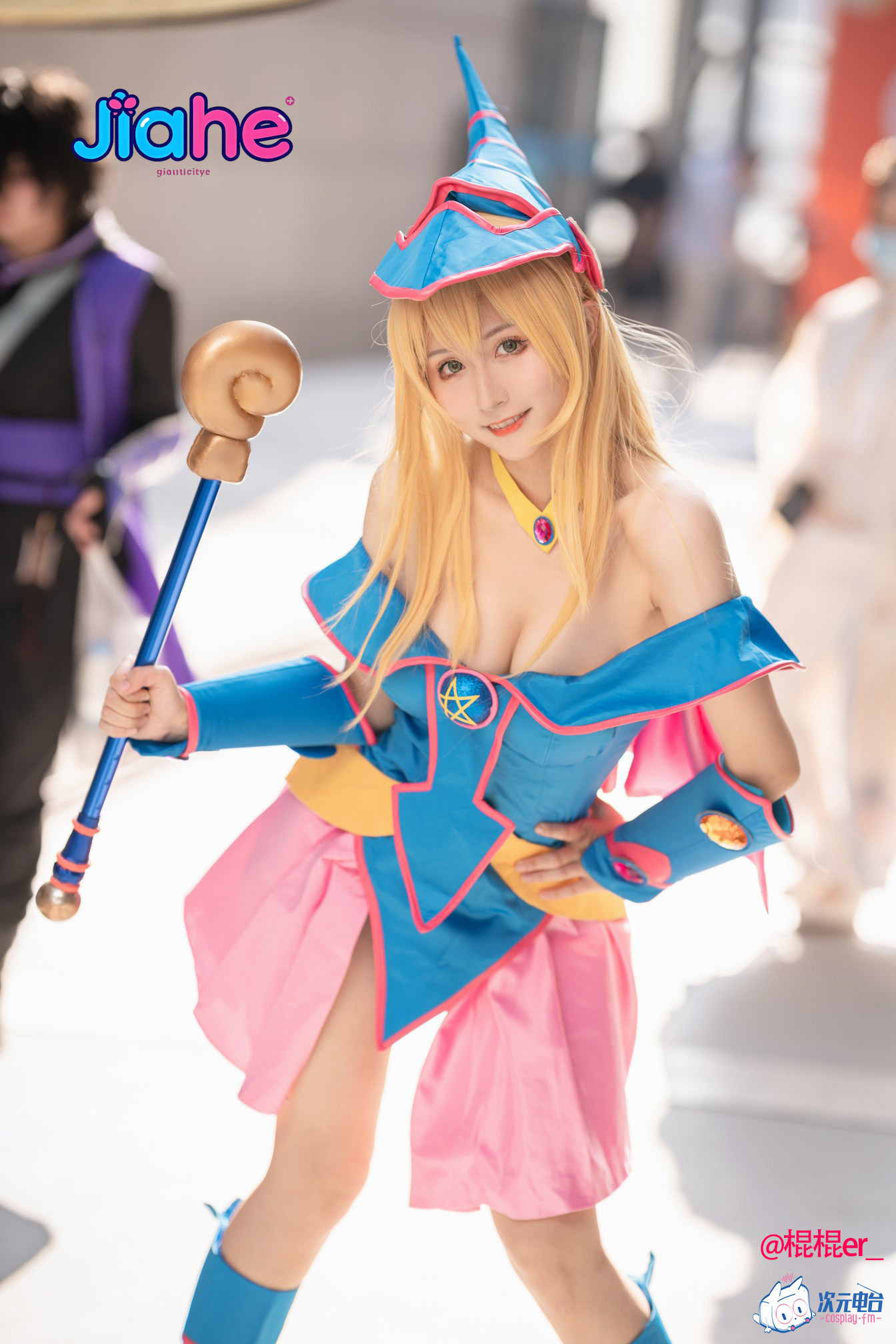 زي تنكري أنمي لشخصية الفتاة ال - مراجعة Anime Cosplay Girl وسعره